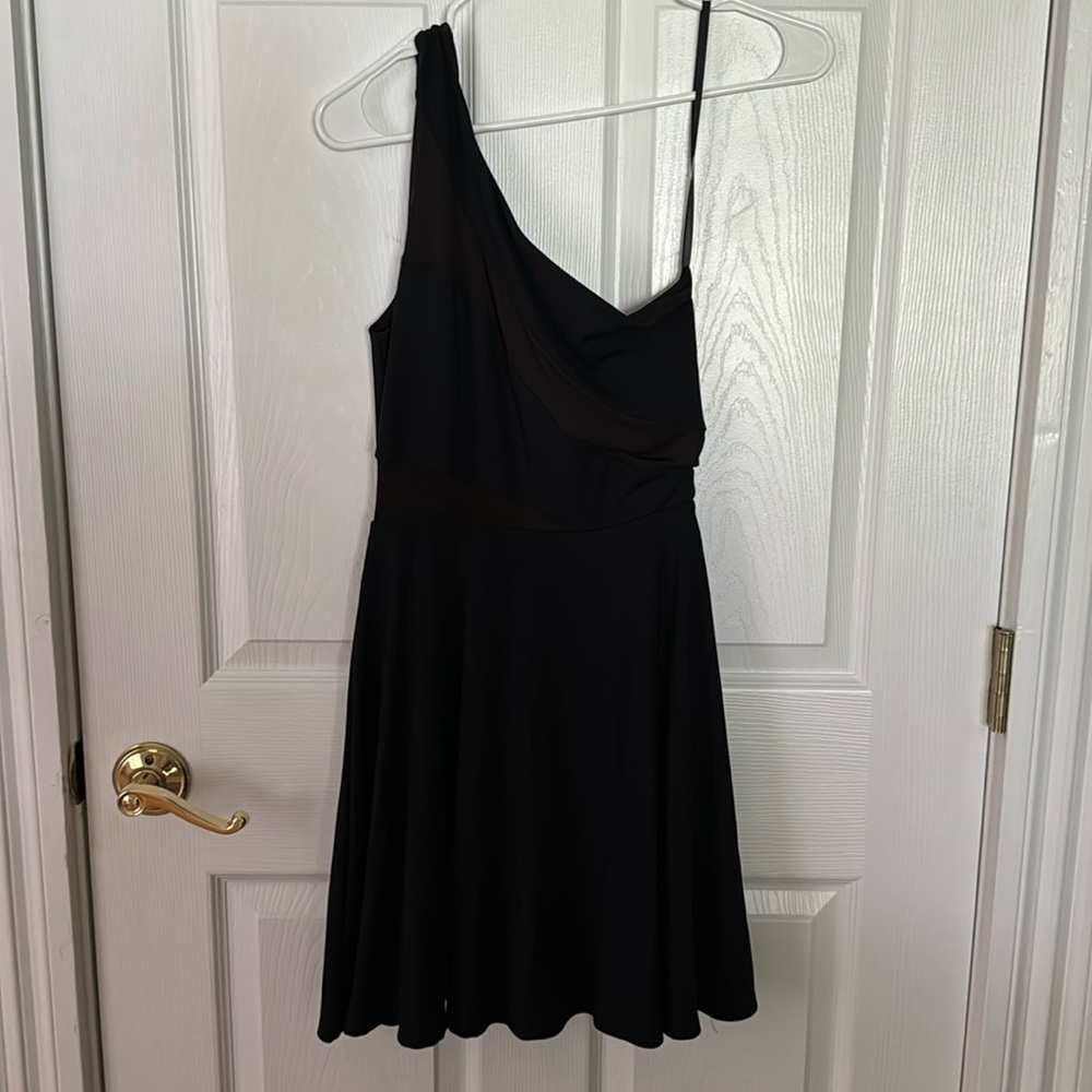 One shoulder flowy bottom Bebe dress